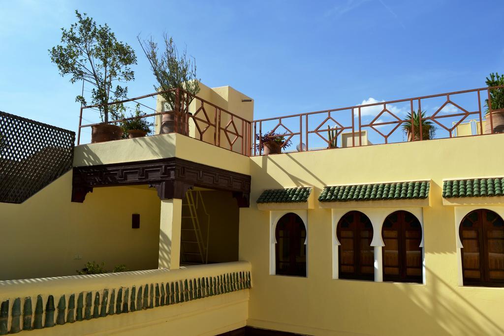 Hotel Dar Taliwint à Marrakesh Extérieur photo