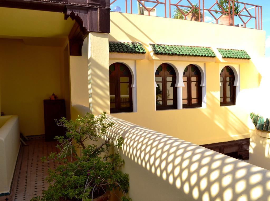 Hotel Dar Taliwint à Marrakesh Extérieur photo