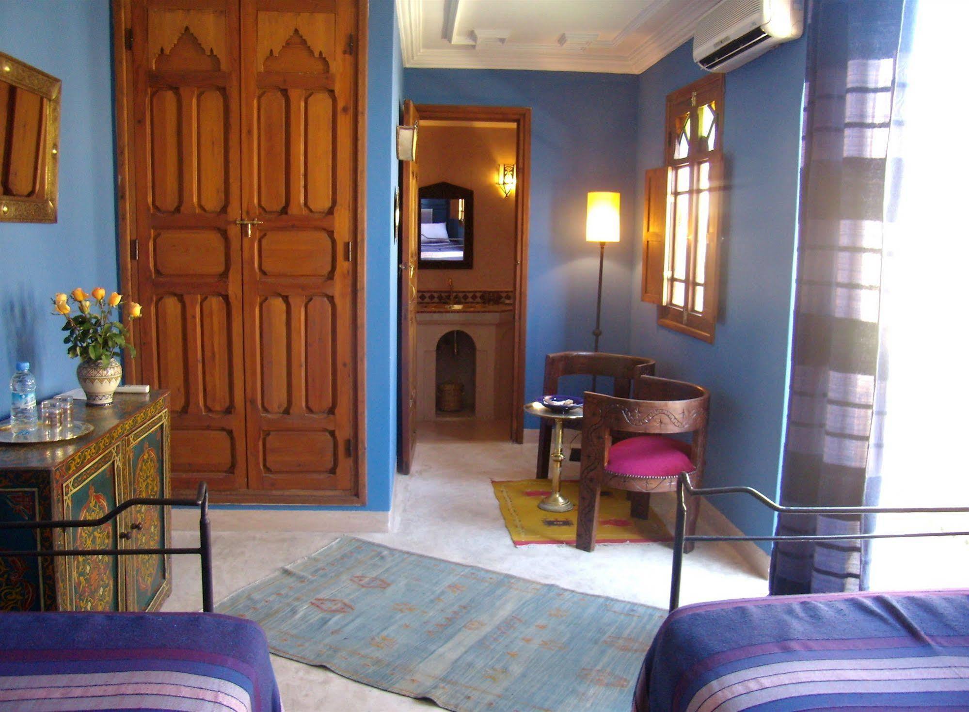 Hotel Dar Taliwint à Marrakesh Extérieur photo